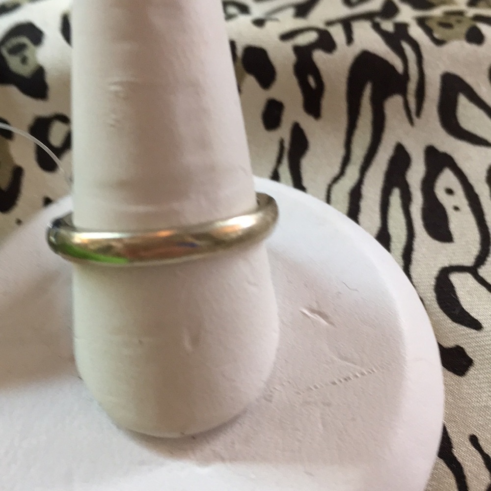 AUTH Hidalgo 18 Karat White Gold Moon & Stars Ring - Picture 4 of 5